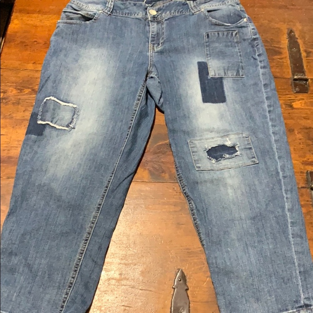 Lane Bryant Capri